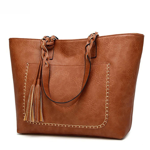 Sac fourre-tout tendance pour femme, fait main, durable, design élégant, parfait pour le bureau, les courses, les essentiels quotidiens, en PU, toutes saisons - Product Image 1