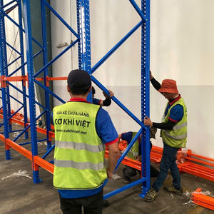 Componente de Rack Vertical Diseñado para Brindar Soporte de Carga Vertical y Estabilidad Estructural para Sistemas de Estanterías de Paletas - Product Image 4