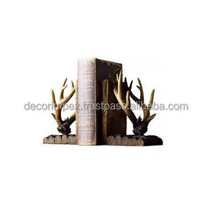 Sujetalibros con cabeza de ciervo, comúnmente están hechos de resina fundida a mano con acabados como burlwood o una apariencia de bronce - Product Image 4