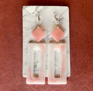 Elegant Handmade Resin Drop <b>Earrings</b> with Dried Flowers, Sparkle & Feminine <b>Vintage</b> Details - Product Image 1