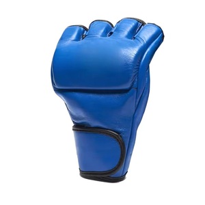 Gants de boxe MMA en cuir PU respirant à lacets pour l'entraînement au Muay Thai et aux sacs de sable, conception demi-doigts, vente en gros - Product Image 4
