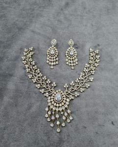 Intricate Leaf Branch Shape Necklace <b>Set</b> With Tassel Dangle Earrings <b>Set</b> High Quality Antique Gold Plated Jewelry <b>Set</b> Collection - Product Image 3