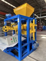 Machine à fabriquer des blocs creux à haute efficacité avec pression hydraulique et fonctionnement automatique pour l'industrie de la construction