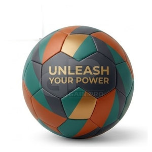 Kit promotionnel professionnel pour supporters de football, conçu avec maillot, casquette, drapeau, écharpe et ballon, pour clubs de supporters et promotions sportives - Product Image 3