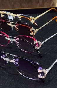 Lunettes de soleil sans monture personnalisées avec diamants, monture de luxe, verres de créateur, micro-pavé de moissanite, lunettes hip-hop bling-bling - Product Image 3