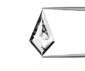 เพชรทรงคิทสีดำแบบพิเศษ 1.50 กะรัต เจาะด้วยเลเซอร์ เพชรเลี้ยงในห้องปฏิบัติการทรงคิทแบบเกลือพริกไทย สำหรับทำเครื่องประดับ - Product Image 5