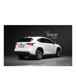 Lexus NX Supreme 2016 avec volant à gauche, 97 841 km, modèle 2016/12 - Product Image 2