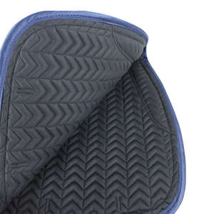 Nouveaux tapis de selle en cuir matelassé en coton respirant et confortable, fabriqués sur mesure, avec silicone, pour la compétition et l'entraînement - Product Image 4