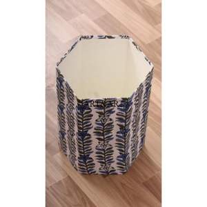 Cesto de papel decorativo colorido y bonito, cesto de basura de madera con estampado, cesto para basura, hermoso complemento para el hogar. - Product Image 6