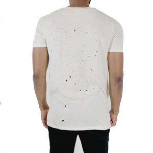 เสื้อยืดผู้ชายคุณภาพสูง ผลิตจากโพลีเอสเตอร์/คอตตอน ดีไซน์แบบดิสเทรส ปรับแต่งได้เต็มที่ แขนสั้น คอกลม ระบายอากาศได้ดี เป็นมิตรกับสิ่งแวดล้อม รับผลิตแบบ OEM - Product Image 5