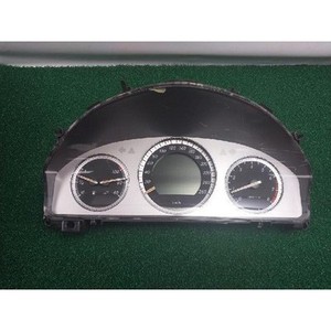 ชุดหน้าปัดมือสองสำหรับรถยนต์ C-class รุ่น 2045403748 - Product Image 1