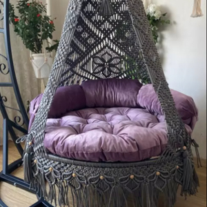 Fauteuil suspendu en macramé, balançoire en macramé rembourrée, Hangesessel, chaise en macramé, balançoire artisanale en macramé - Product Image 1