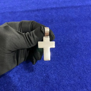 Collar con colgante de cruz de lujo con incrustaciones de moissanita VVS, plata de ley 925, corte baguette, joyería hip hop para regalo - Product Image 3