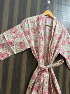 Bata Kimono de Algodón Rosa Floral para Mujer, Hecha a Mano, con Estampado Digital, Cuello en V, Cierre con Cordón, Transpirable, para Spa - Product Image 4