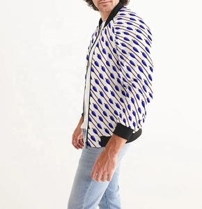 Veste de baseball varsity brodée en cuir sur mesure OEM pour hommes à prix de gros pas cher - Product Image 2