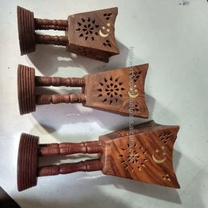 Quemador de incienso de pirámide árabe pulido marrón de Venta caliente Soporte de quemador Bakhoor de madera de acacia para el hogar de Falak World Export - Product Image 4