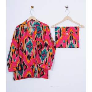 Conjunto de Pijama de Lujo para Mujer con Estampado Floral, de Algodón, Cuello en V, Manga Larga, Cierre de Botones, Largo Completo, Suave, para Verano - Product Image 3