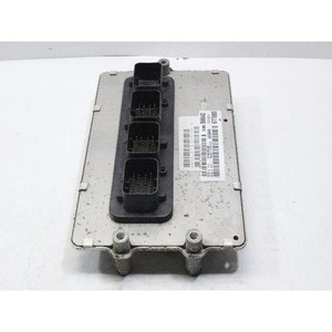 300 ECU y Módulos de Computación Usados 04896566AE - Product Image 4