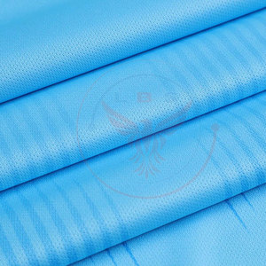 Derniers modèles d'uniformes de football pour adultes, respirants, couleur unie, couleur et logo personnalisés, service OEM unisexe - Product Image 6