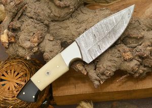 Cuchillo Skinner de Acero de Damasco Hecho a Mano, Grado Industrial, Afilado, con Punta Caída, Bolster de Acero Inoxidable y Mango de Hueso Color Camel, para Uso Exterior y EDC - Product Image 5