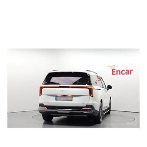 Kia Carnival HEV Signature 2024 de 7 Plazas con Asientos de Cuero, Caja de Cambios Automática, Cámara Trasera, 8,324 km, Volante a la Izquierda - Product Image 4