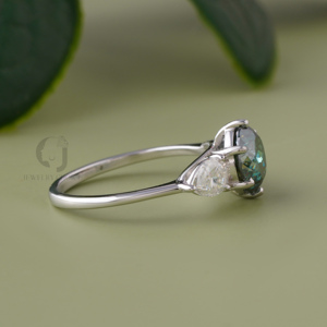 Anillo de Moissanita de Lujo de 2 Quilates con Corte Portugués Antiguo, Anillo Solitario Único Estilo Catedral, Anillo de Compromiso, Boda, Aniversario, Regalo - Product Image 3