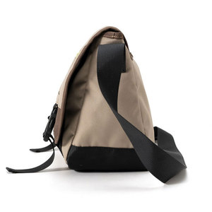 Sac bandoulière tactique en nylon MAKUM INTERNATIONAL, beige, imperméable, pour la randonnée et les activités de plein air, toutes saisons - Product Image 2