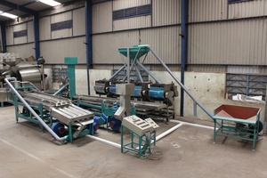 Máquina Descascaradora de Anacardos TTQ con IoT y Control PLC, Capacidad de 1-20 Toneladas, Fabricada en Ho Chi Minh, Vietnam, para Uso Industrial - Product Image 3