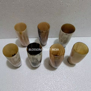 Coupe à boire viking en agate naturelle et corne de buffle de qualité supérieure avec finition brillante, gobelet en corne de vache pour fêtes et cadeaux - Product Image 3