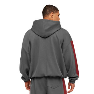 Sweat-shirt à capuche gris pour homme avec manches contrastées rouges, en polaire premium, coupe décontractée, style streetwear décontracté - Product Image 2