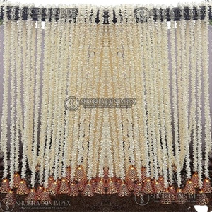 Colgantes de flores artificiales de jazmín con campanas - Product Image 1