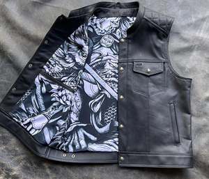 Gilet en cuir pour motard avec patchs personnalisés Club Rocker - Product Image 2