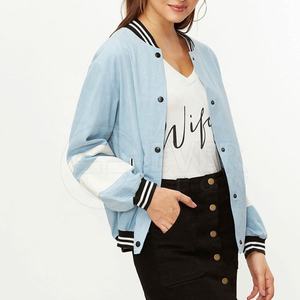 Chaquetas con letras con estilo para mujer de alta calidad, chaquetas cálidas hechas en poliéster a la venta - Product Image 2
