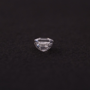 Diamant de laboratoire pur 0,65 ct, couleur D, clarté IF, taille Asscher, diamant poli HPHT, certifié IGI, taille brillant pour la fabrication de bijoux B2B - Product Image 2