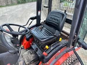 For B2230 22HP 4WD Diesel Compact Tractor with Gear Drive Full Glass Cab Grass Tyres High/Low/Medium Box 3-Year Warranty - Product Image 6