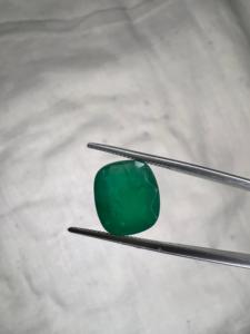 Émeraude naturelle zambienne de 4,45 carats, taille coussin, pierre précieuse en émeraude verte intense pour bagues, pendentifs, bijoux, vente en gros - Product Image 3