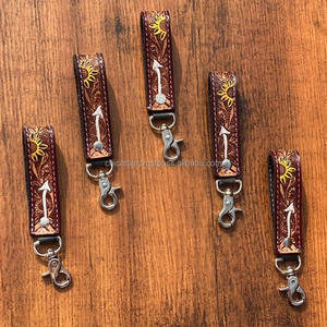 Llaveros de cuero tallados a mano con estilo, llaveros de cuero con estampado Floral en relieve, accesorios de cuero, llaveros bonitos - Product Image 2