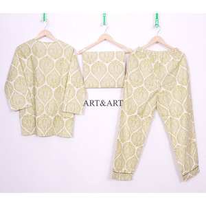 Conjunto de Pijama de Algodón con Estampado Floral, Elegante y de Alta Calidad para Mujer, Disponible en Diferentes Diseños, Superventas - Product Image 5