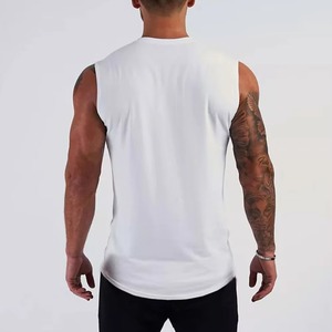 ASTURBAN WEAR Camisetas sin Mangas Deportivas para Hombre, Diseño Moderno y Elegante, Corte Ajustado, Hechas a Medida con Poliéster/Algodón a Precio de Mayoreo - Product Image 4