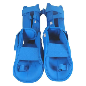 Protectores de Espinilla para Entrenamiento de MMA, Kick Boxing y Muay Thai, Diseño Personalizado, en Oferta, con Almohadilla de Espuma y Cuero - Product Image 6