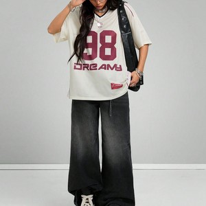 Camiseta de fútbol americano retro personalizada OEM, estilo vintage, holgada, sublimada, transpirable, con estampado de números. - Product Image 3