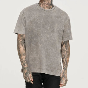 Camiseta de Corte Regular con Cuello Redondo y Hombros Caídos, 100% Algodón, Estilo Casual Urbano, Estampada, Manga Corta - Product Image 6