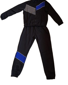 Conjunto Deportivo Unisex de Alta Calidad Personalizable con Logotipo y Diseño Único - Product Image 1