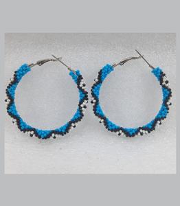 Pendientes Modernos de Cuentas de Vidrio Hechas a Mano para Realzar un Armario Contemporáneo con una Artesanía Distintiva - Product Image 1