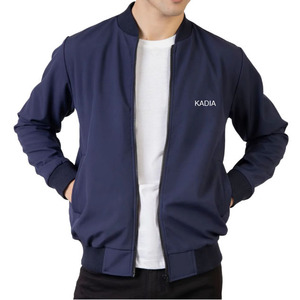 เสื้อแจ็คเก็ตบอมเบอร์ผู้ชายแบบสปริงสั่งทำขายส่ง OEM คุณภาพสูง สีน้ำเงินกรมท่า แห้งเร็ว ปรับแต่งด้านหน้าได้ สไตล์ลำลองแนวสตรีทแวร์ กันลม - Product Image 1