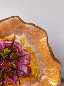 Tazón de Resina Artístico Moderno Hecho a Mano con Patrón Decorativo, Apto para Alimentos, de Lujo para el Hogar, con Superficie Interior Lisa - Product Image 3