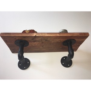 Housse de protection pour réfrigérateur en bois recyclé rustique, double usage, avec supports en tuyaux industriels – Marron durable, pour salon, vente en gros - Product Image 1