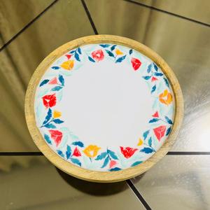 Support à gâteau en bois de manguier émaillé fait main de luxe pour la Saint-Valentin et Noël, directement de l'usine - Product Image 2