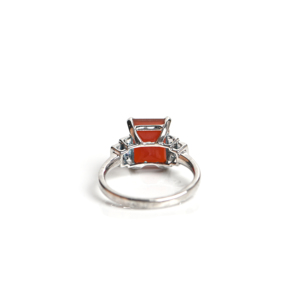Bague de fiançailles en argent sterling avec onyx rouge taille émeraude, sertie à griffes, bijou de luxe minimaliste fait main, idéal pour les fêtes - Product Image 2