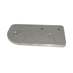 Plaque de fixation industrielle en acier à faible teneur en carbone usinée CNC, composant d'outillage personnalisé, équipement de fabrication robuste de précision - Product Image 1